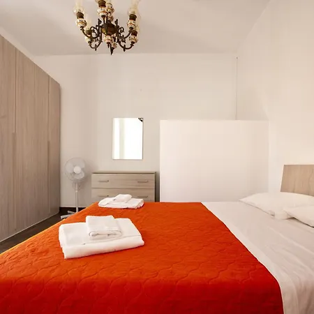 Casa D'alunzio-appartamento Rebiba * San Marco d'Alunzio